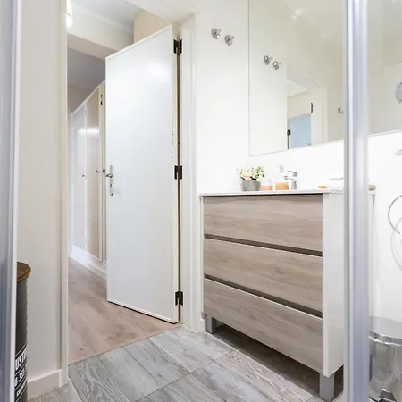 Beachome4u 5 Апартаменты Пареде