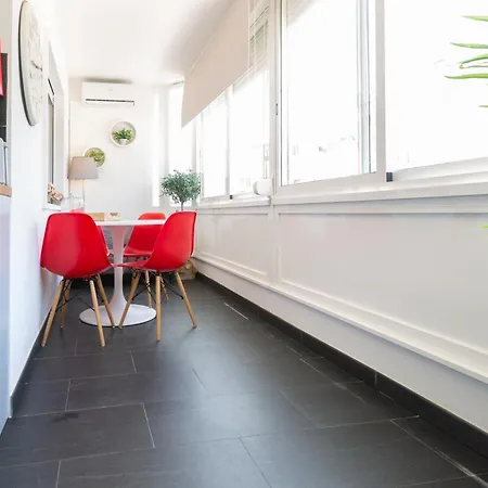 Beachome4u 5 * Пареде