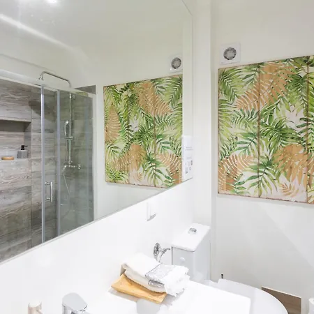 Apartamento Beachome4u 5 *